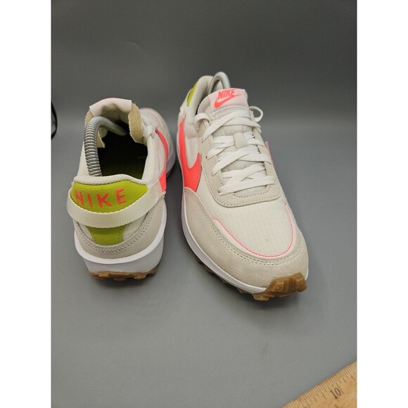 Nike Womens Waffle Debut FJ4572-100 White Casual Shoes Sneakers Size 9.5 - Picture 6 of 11